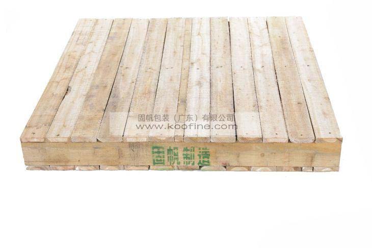 Wooden pallets/pallets